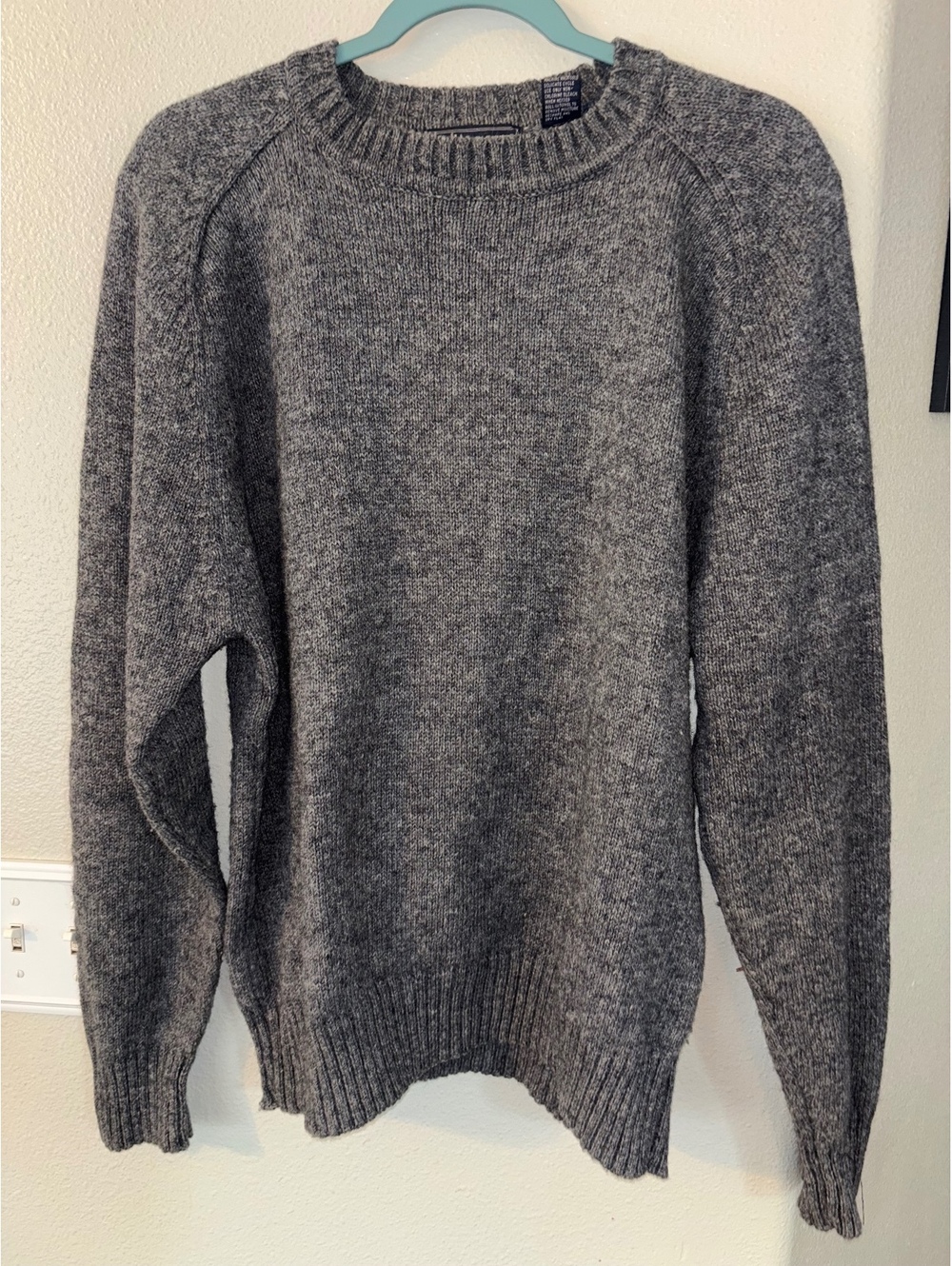 Vtg astorONE Gray Knit Wool Blend Crewneck Sweater Mens M 90s Made in Hong Kong